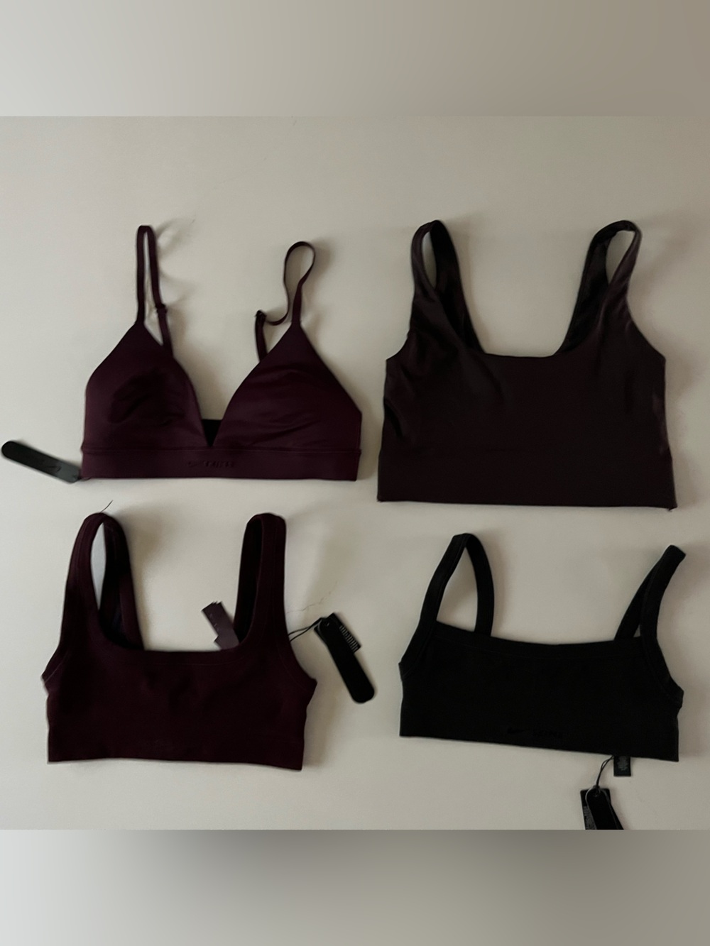 NikeSKIMS bra 4 pack